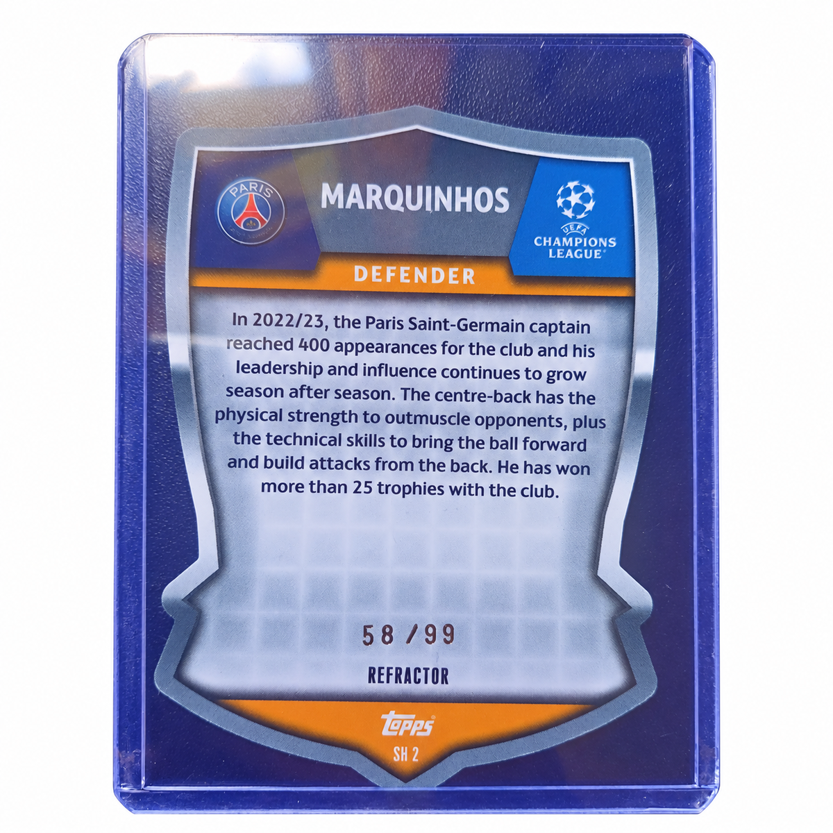 Carta Topps Match Attax UEFA Champions League 2023/24: Marquinhos Pro Elite Shield Refractor #58/99 (Paris Saint-Germain) – EDICIÓN LIMITADA SERIADA MINT