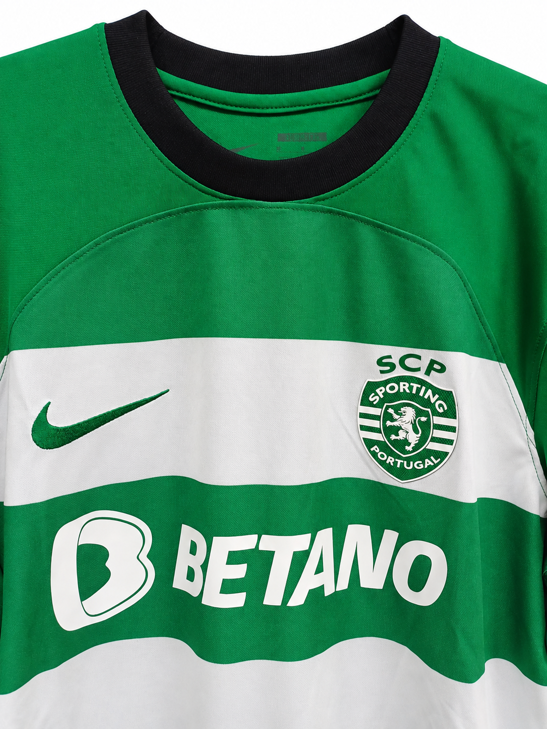 Camiseta Sporting de Portugal Local 2023/2024 Nike Talla M (74 cm Largo) - Código Original DR2703-302