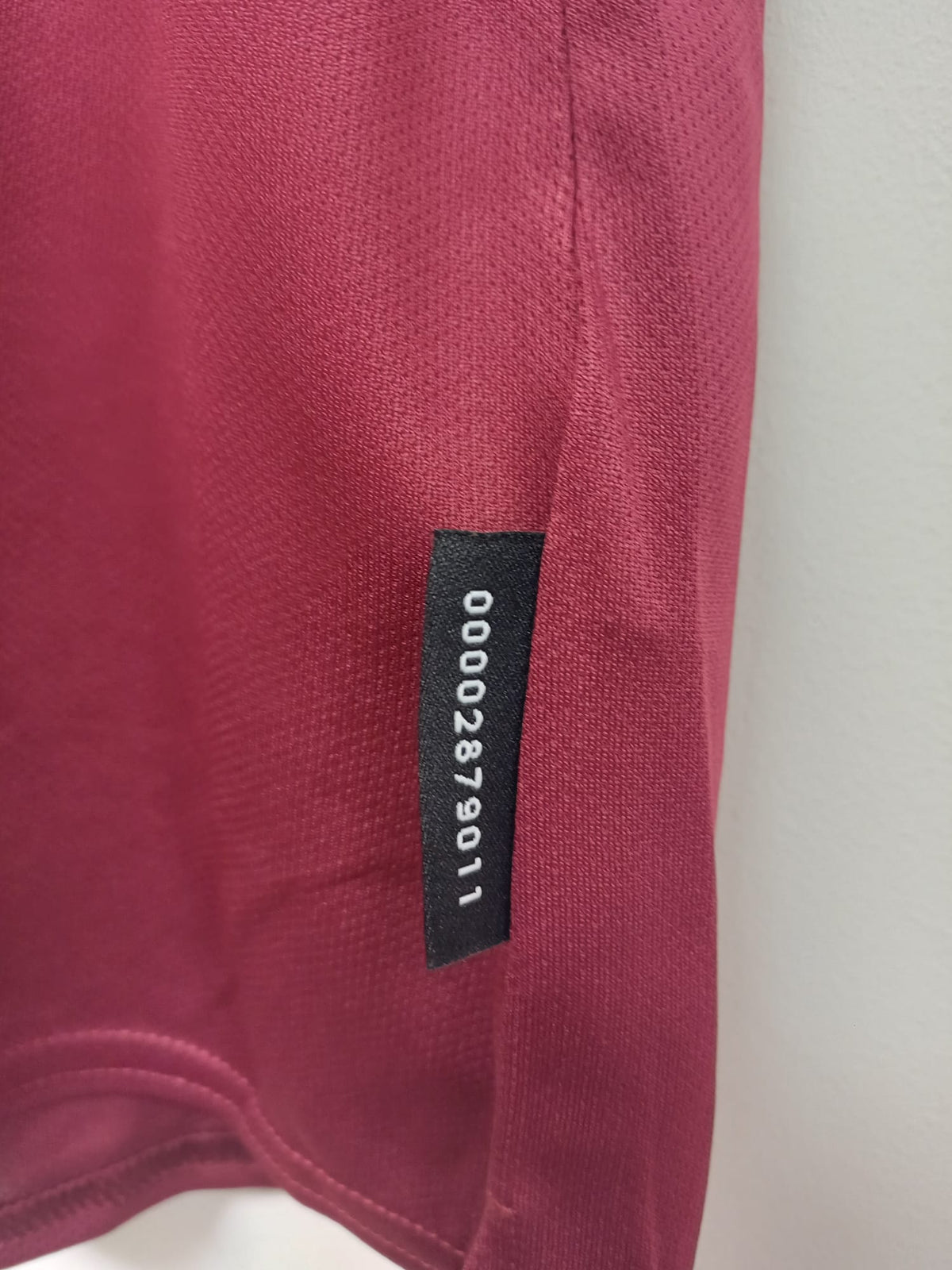 Camiseta West Ham Local 2021/2022 Umbro Bowen #20 Talla M (74 cm Largo) - Código Original 94268U-KIT