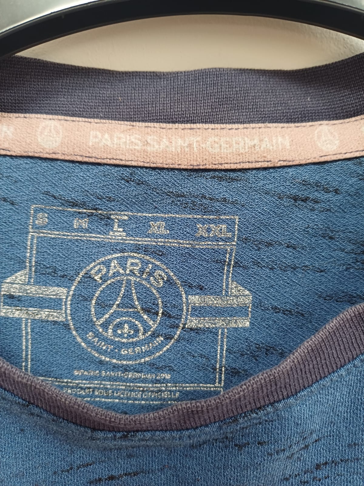 Paris Saint-Germain FC Official Merchandise Camiseta de Moda Slub Melange Talla L (Azul / Gris)