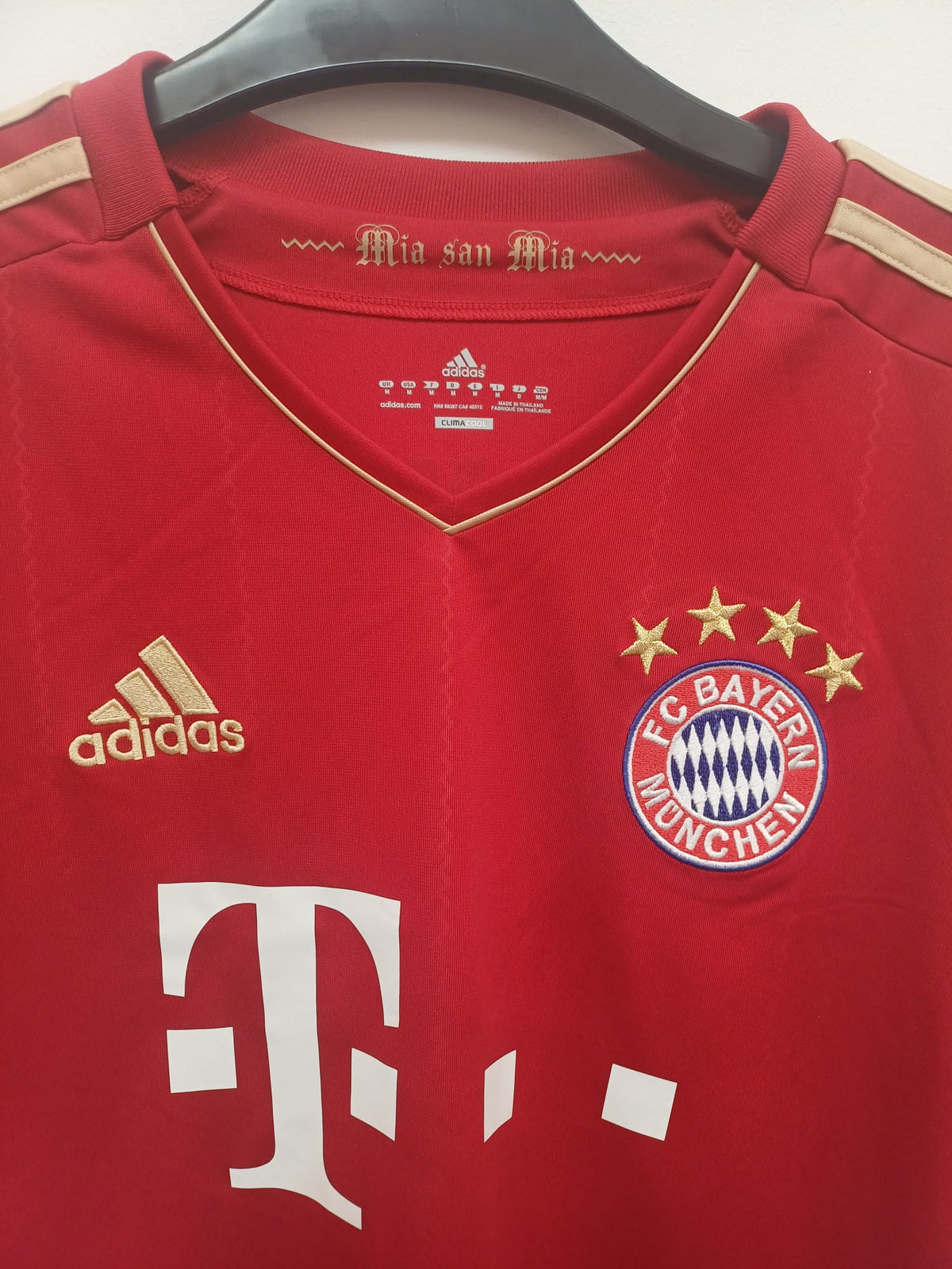 Adidas FC Bayern München 2011-12 Camiseta Local Edición Especial Uli Hoeneß 60 Geburtstag #60 Talla M