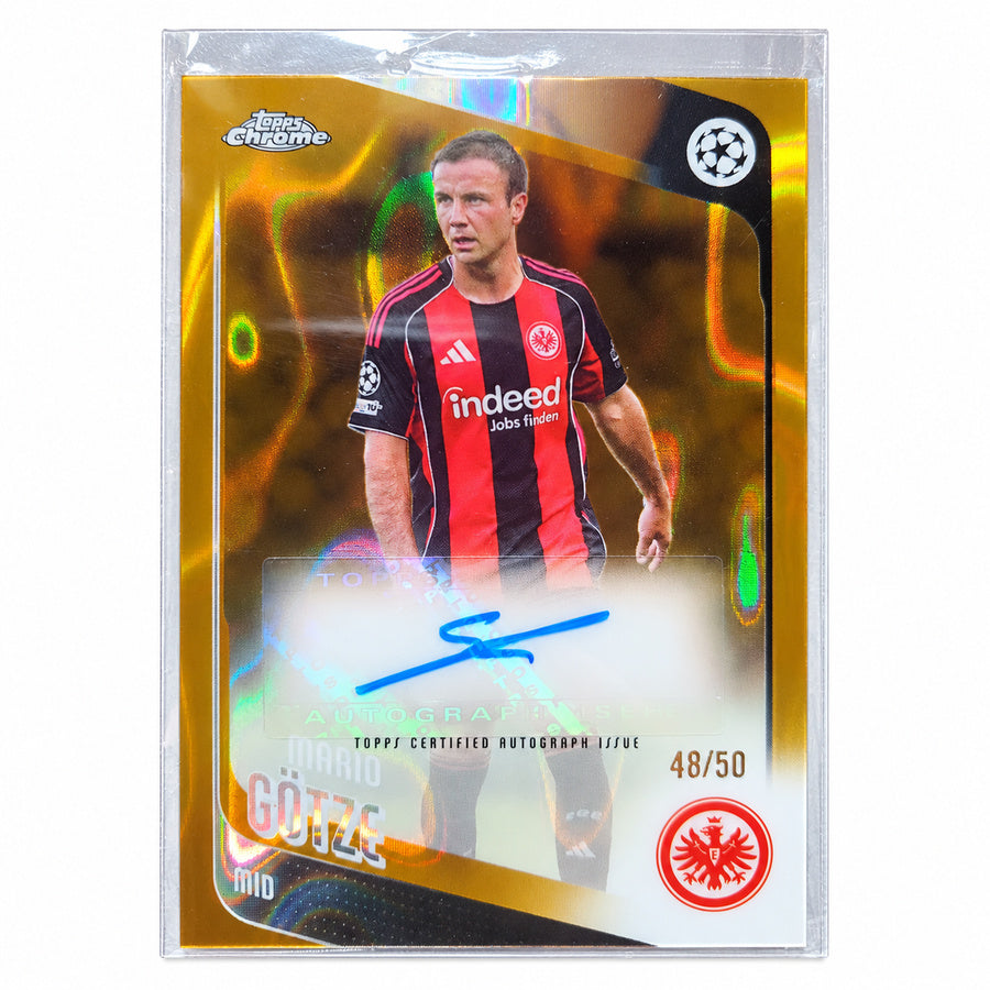 Carta Topps Chrome UEFA Club Competitions 2025/26: Mario Götze Gold Refractor Autograph Card #48/50 (Eintracht Frankfurt)